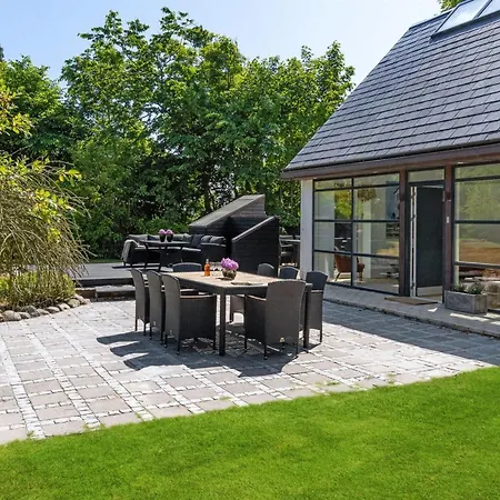 Thilo - 2-3km From The Sea By Interhome *